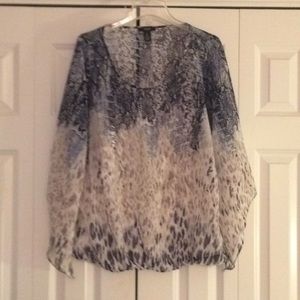 Alfani Soft flowing beautiful Alfani blouse